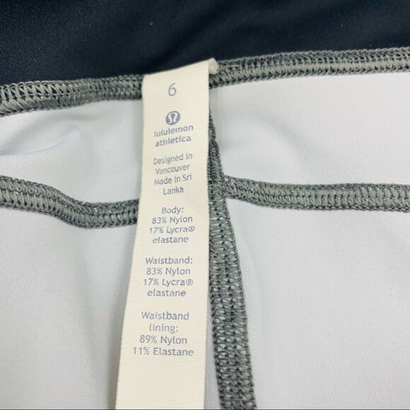 Lululemon Black White Dot Pattern Crop Leggings - Picture 12 of 12